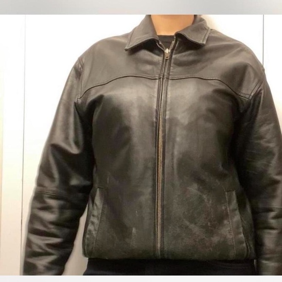 Vinatge leather jacket - Picture 2 of 8